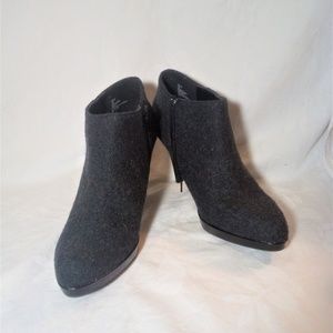 Candie's Salie ankle boot Sz8 Great used condition